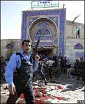Dozens die in Iraq mosque attack