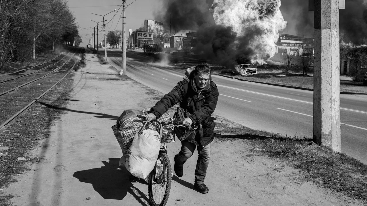 The Costs of the Russian Onslaught in Ukraine | The New Yorker
