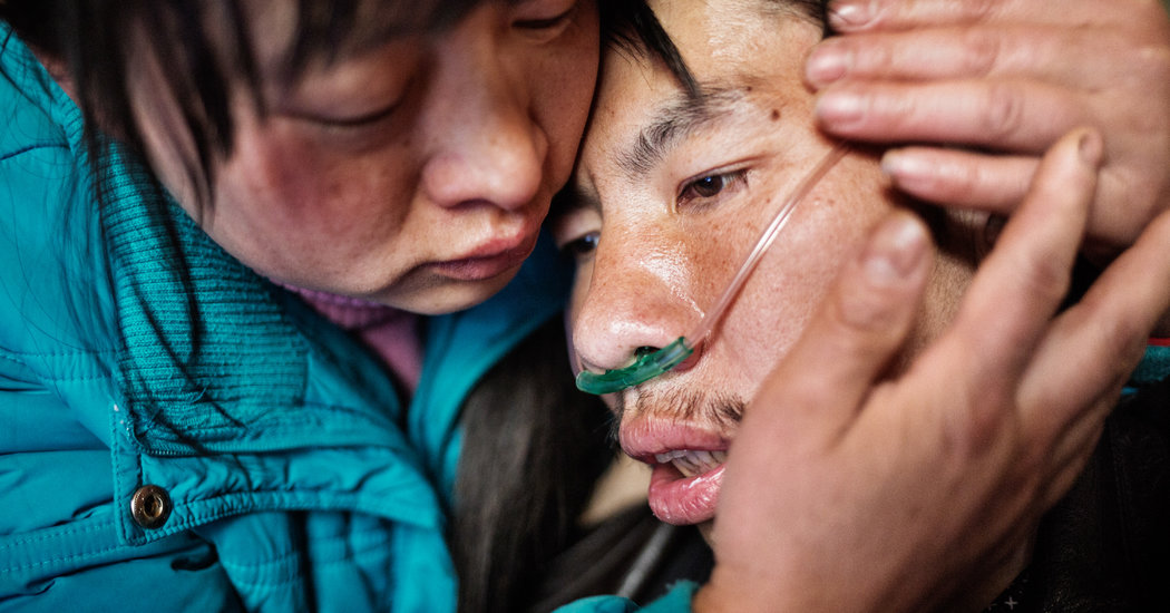 Sim Chi Yin, a Patient Photographer, Wins Chris Hondros Award – The New York Times