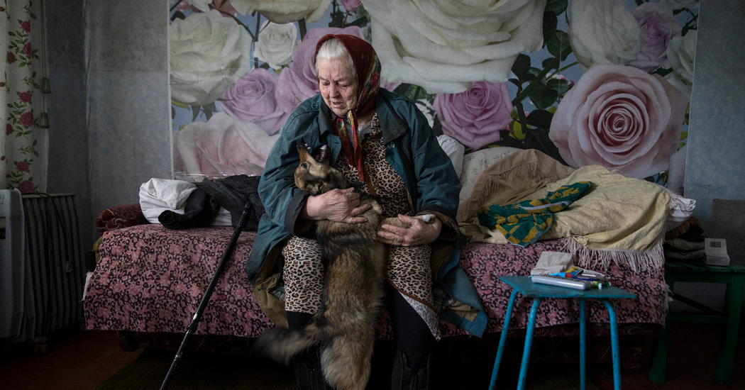 Growing Old Amid Shelling and Frostbite in Ukraine – The New York Times