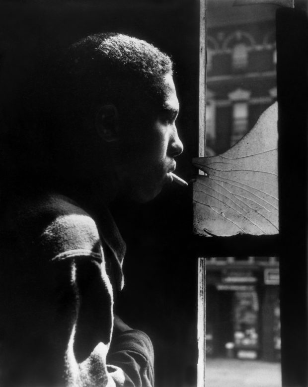 A Fresh Look at Gordon Parks’ Photo Essay “Harlem Gang Leader” – Feature Shoot