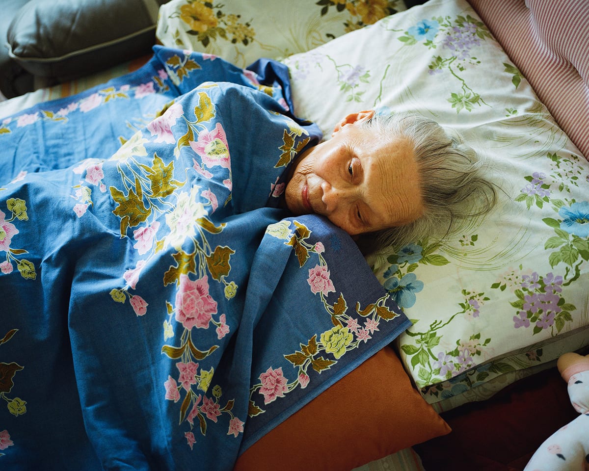 Anne Moffat captures her grandmother’s descent into Alzheimer’s – British Journal of Photography