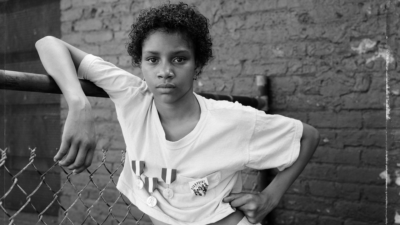 The Timeless Pleasures of Dawoud Bey’s Street Portraits | The New Yorker