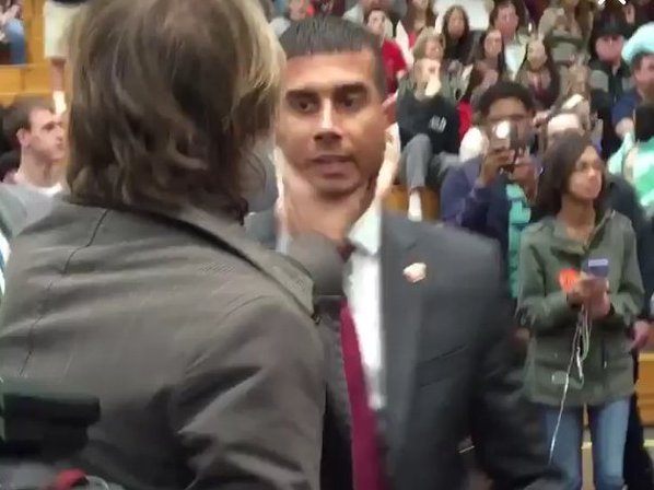 VIDEO: Time Reporter Grabs Secret Service Agent’s Throat at Trump Rally *UPDATED* – Breitbart
