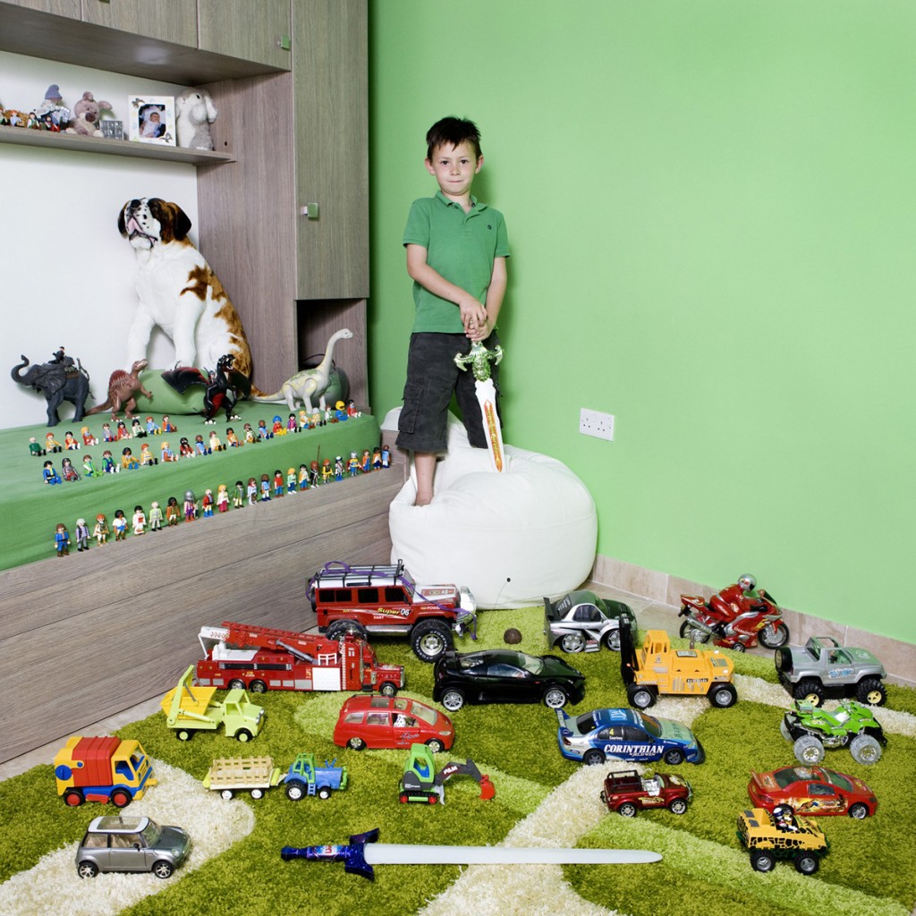 Toy Stories – Photos of Children with their Toys From Around the Globe