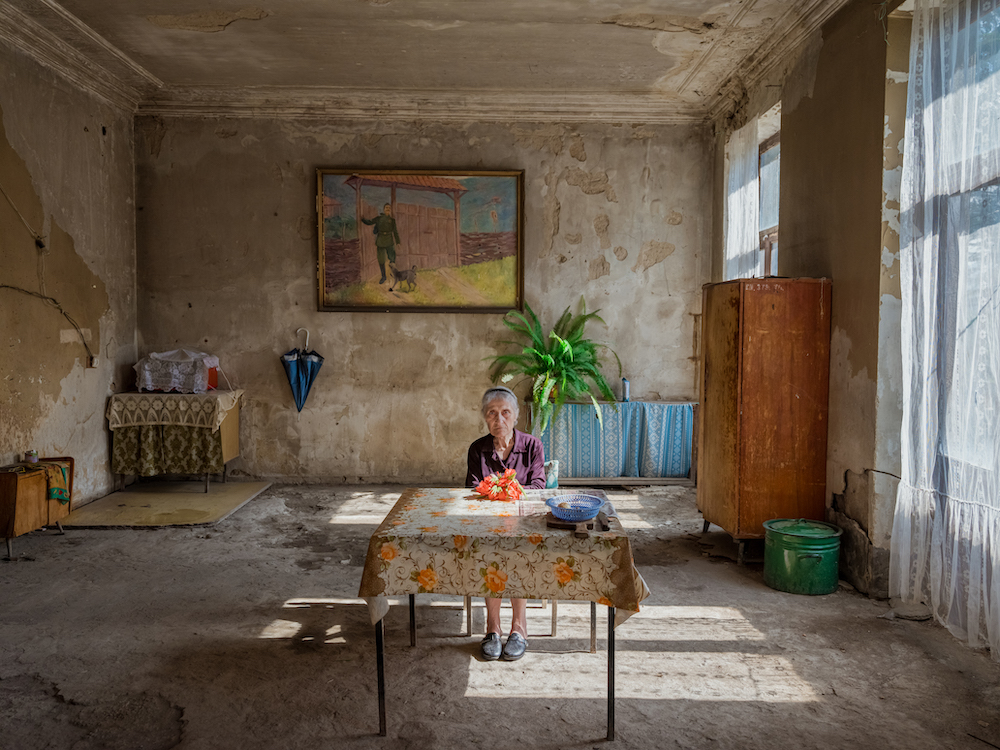 In an Abandoned Soviet-Era Town, The Scars of War Remain – Feature Shoot