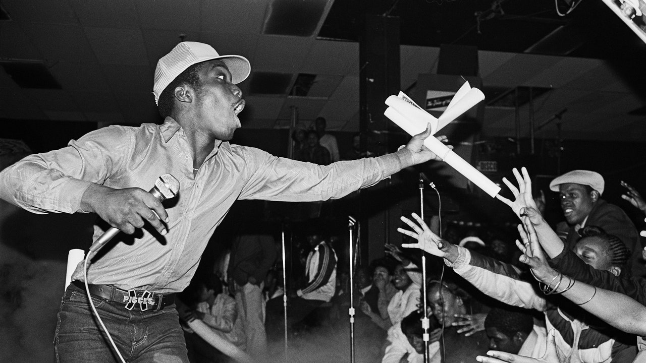 The Teen Photographer Who Captured the Birth of Hip-Hop | The New Yorker