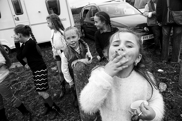 A Rare and Intimate Look at the Lives of Irish Traveller Children – Feature Shoot