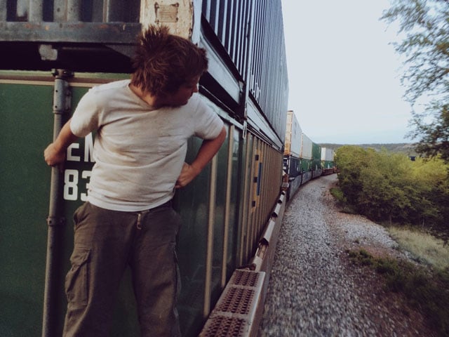 Photographer Travels Across the Southwestern USA by Freight Train