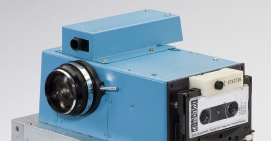 World’s First Digital Camera Used Cassette-Tapes for Storage | Gadget Lab | Wired.com