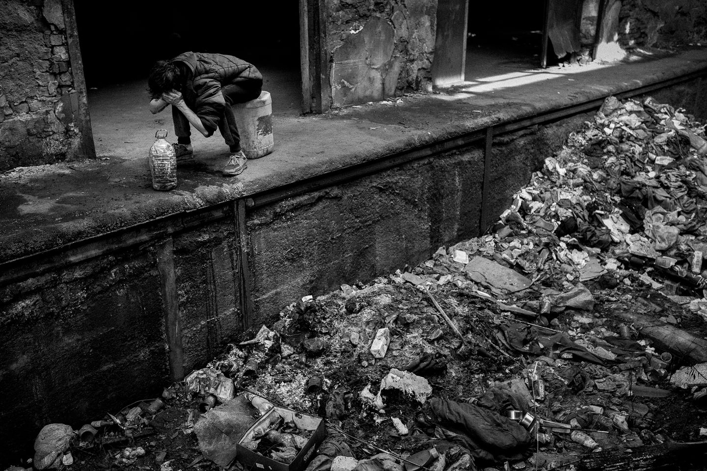 Stuck at Belgrade Station: Photos show deplorable conditions migrants and refugees are left living in – The Washington Post