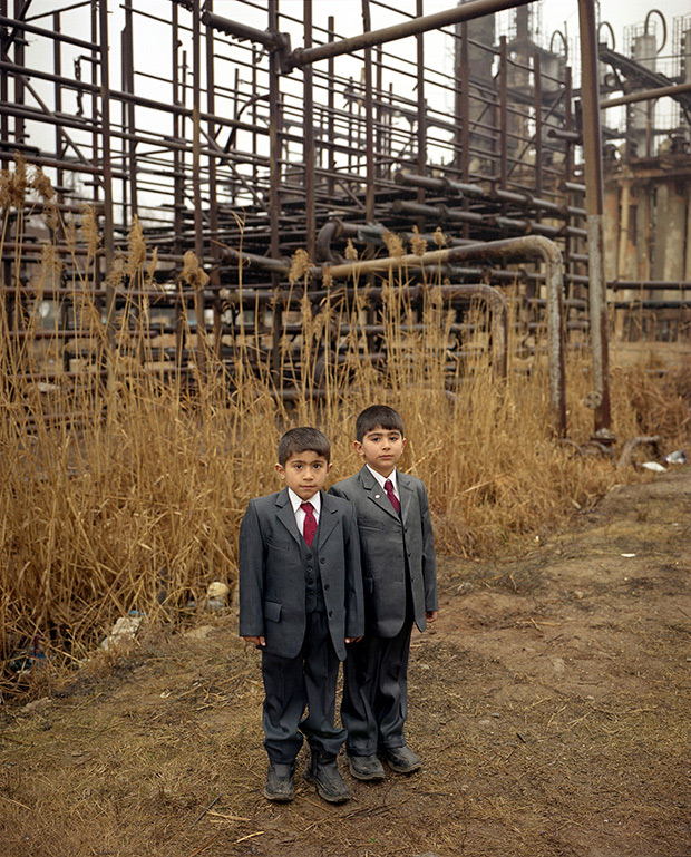 Otherworldly Photos of Azerbaijan Reveal Daily Life in a Haunted Wasteland