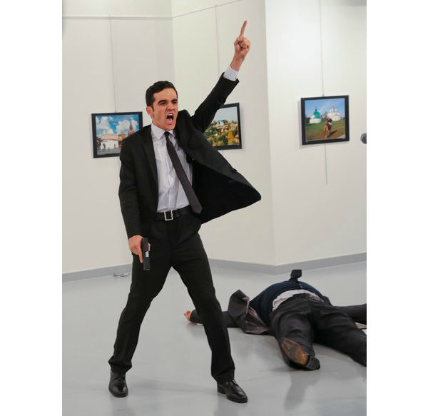 On the Photos of the Russian Ambassador’s Assassination in Ankara: Our Tweet Thread – Reading The Pictures