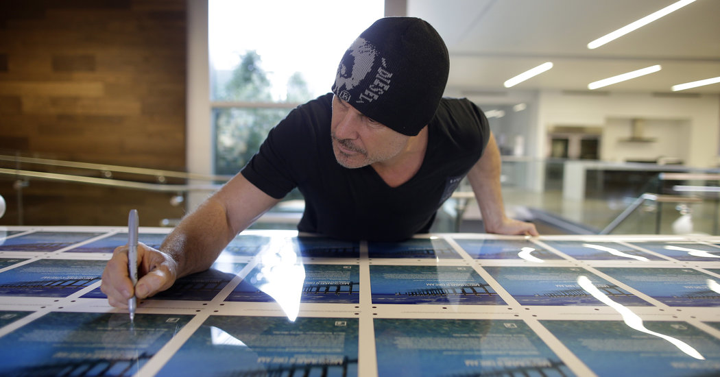 Peter Lik’s Recipe for Success: Sell Prints. Print Money. – NYTimes.com